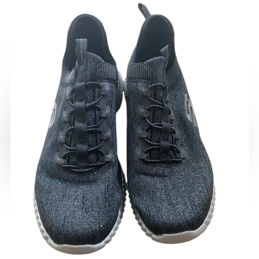Skechers Memory Foam Sneakers Men’s Size 9.5